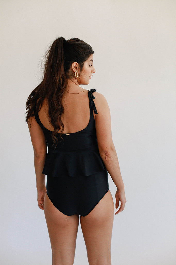 Mid-rise swimsuit bottoms in black - June Loop Swimwear 